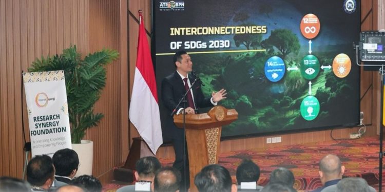 Menteri AHY Beri Pesan Penting Saat Konferensi Internasional UNAIR