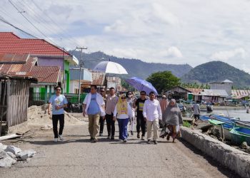 Di Hadapan Gusnar-Idah, Warga Popayato Curhat Rindu Sosok Rusli Habibie