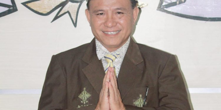 Beni Nento Resmi Jadi Ketua DPRD Pohuwato