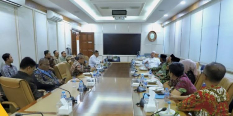 Rencanakan Agenda Kajian Rutin, Menteri Nusron Jamu Pengurus Masjid Kementerian ATR/BPN
