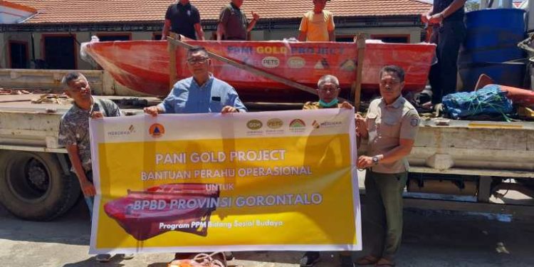 PGP Serahkan Bantuan Perahu Operasional kepada BPBD Provinsi Gorontalo