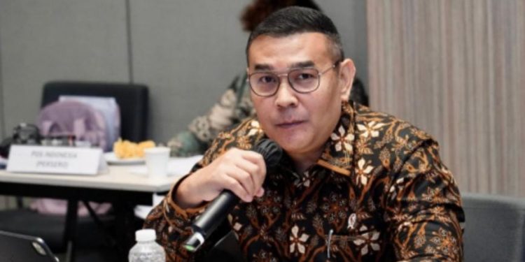 Presentasi Uji Publik, Wamen Ossy Berkomitmen Dukung Keterbukaan Informasi Publik di Kementerian ATR/BPN