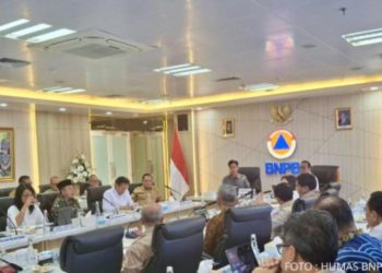 Menteri Nusron Siapkan 50 Hektare Tanah untuk Relokasi Korban Erupsi Gunung Lewotobi Laki-Laki NTT