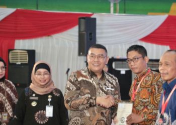 Petani dan Nelayan di Kabupaten Batang Peroleh Sertipikat Elektronik