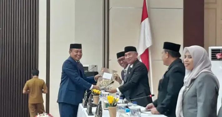 DPRD Pohuwato Serahkan Hasil Reses Kepada Pemerintah Daerah