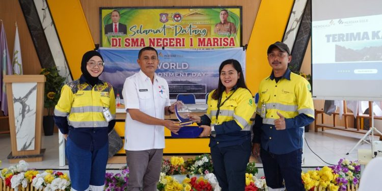 Rayakan Hari Lingkungan Hidup Sedunia, Pani Gold Mine Ajak Pelajar Marisa Jaga Kelestarian Lingkungan