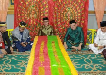 Pemkab dan Lembaga Adat Pohuwato Gelar Maulid Nabi 1448 H, Tradisi Dikili Berlanjut hingga Esok Hari