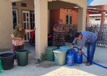 Kemarau Panjang Melanda, YR TIM Bawa Solusi untuk Warga