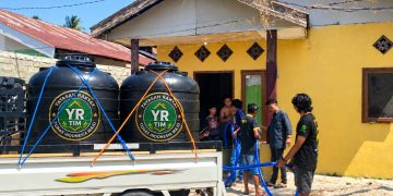 YR TIM Salurkan 126.500 Liter Air Bersih untuk 693 KK Terdampak Kemarau